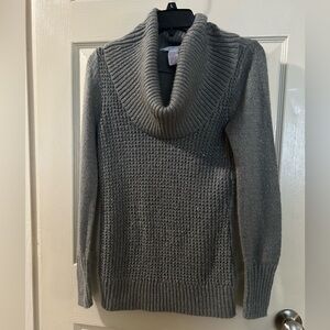 Candie's Elegant Gray Turtleneck Sweater